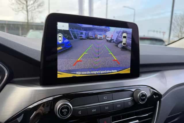 Ford Kuga (2021) thumbnail 19