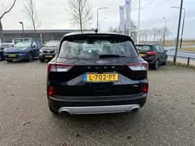 Ford Kuga (2021) thumbnail 8