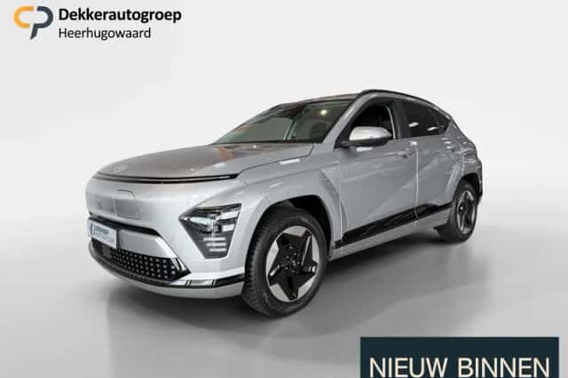 Hyundai Kona (2025) thumbnail 1