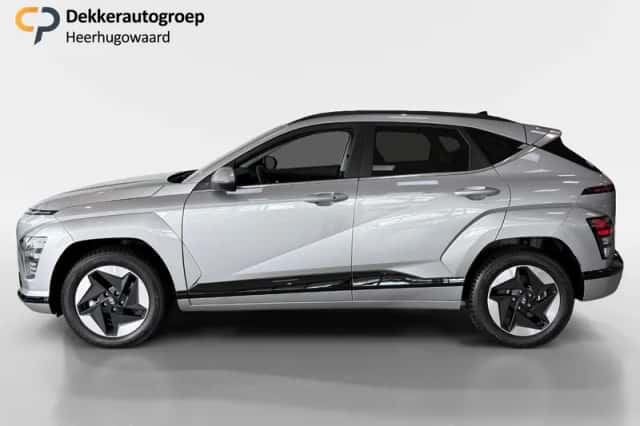 Hyundai Kona (2025) thumbnail 2