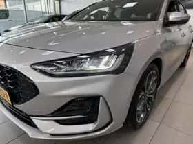 Ford Focus (2024) thumbnail 5