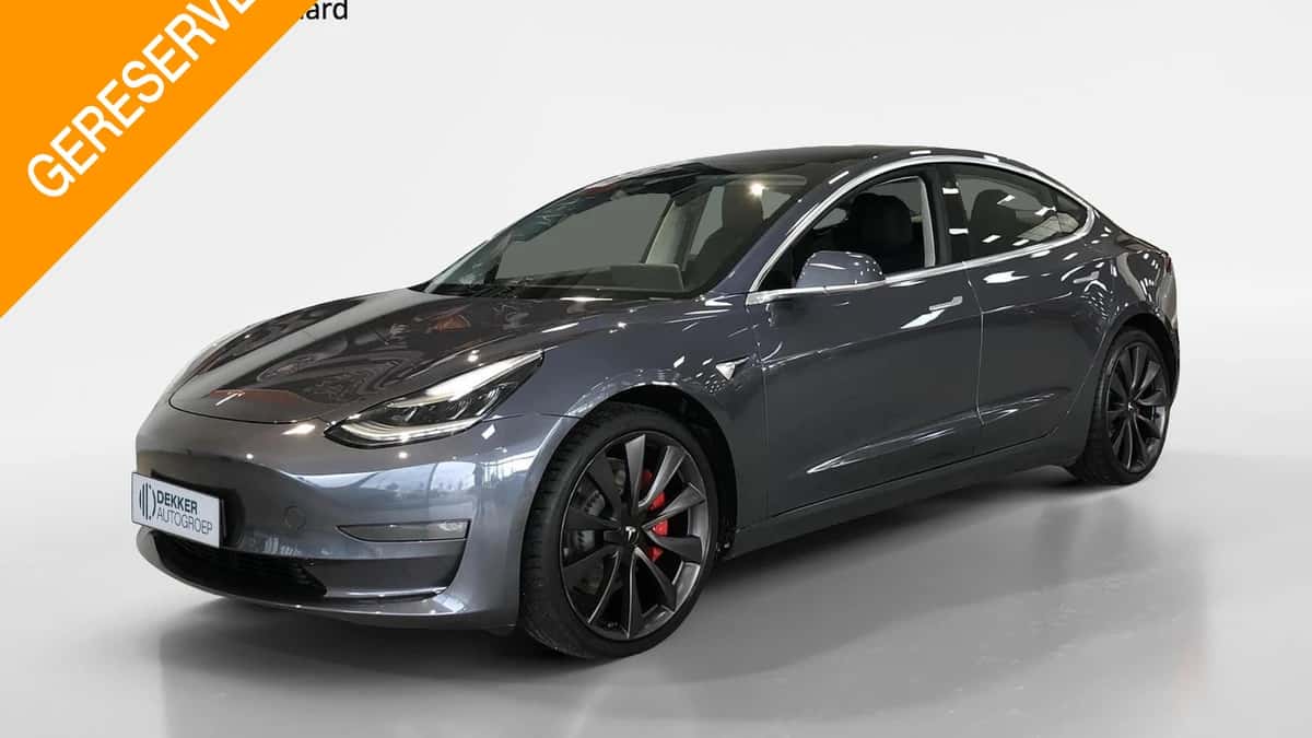 Tesla Model 3 (2019) — foto 1