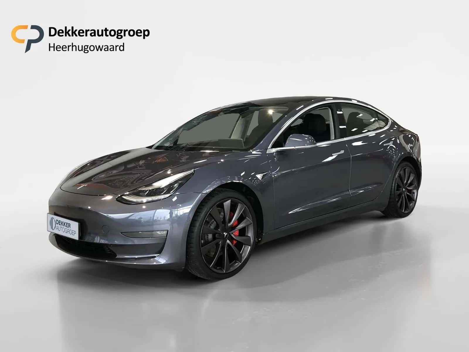 Tesla Model 3 (2019) — foto 1