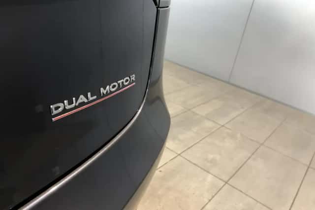 Tesla Model 3 (2019) thumbnail 12