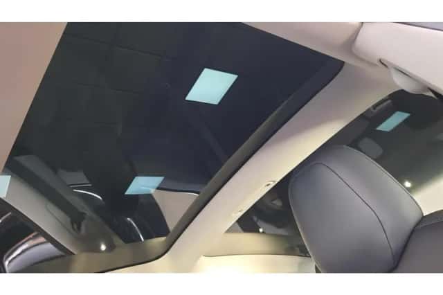 Tesla Model 3 (2019) thumbnail 17