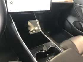 Tesla Model 3 (2019) thumbnail 22
