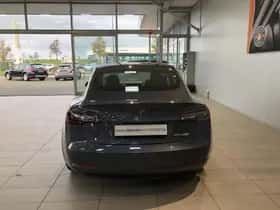 Tesla Model 3 (2019) thumbnail 4