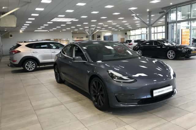 Tesla Model 3 (2019) thumbnail 8