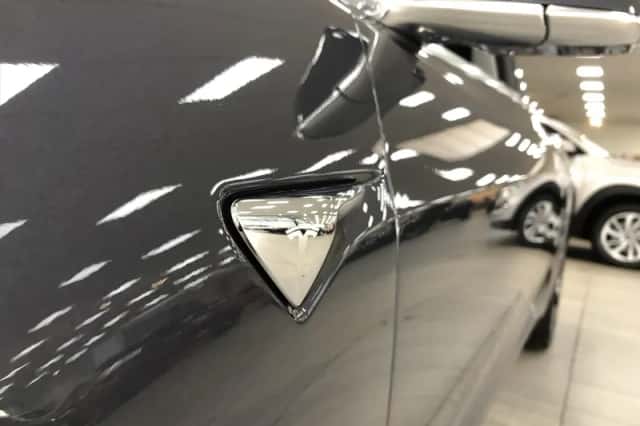Tesla Model 3 (2019) thumbnail 10