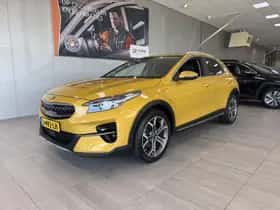 Kia XCeed (2020) thumbnail 2