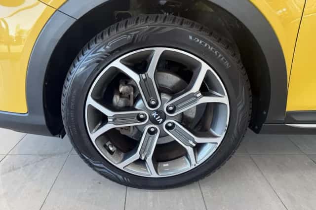 Kia XCeed (2020) thumbnail 12