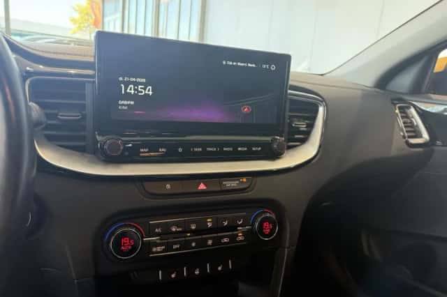 Kia XCeed (2020) thumbnail 17