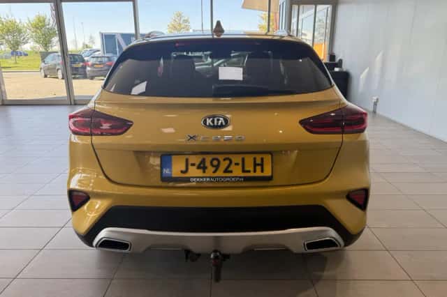 Kia XCeed (2020) thumbnail 5
