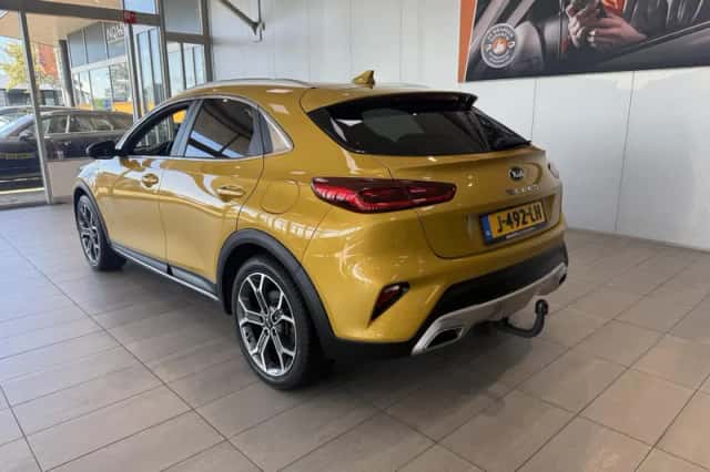 Kia XCeed (2020) thumbnail 6