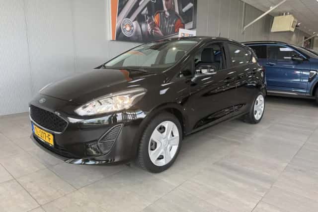 Ford Fiesta (2018) thumbnail 2