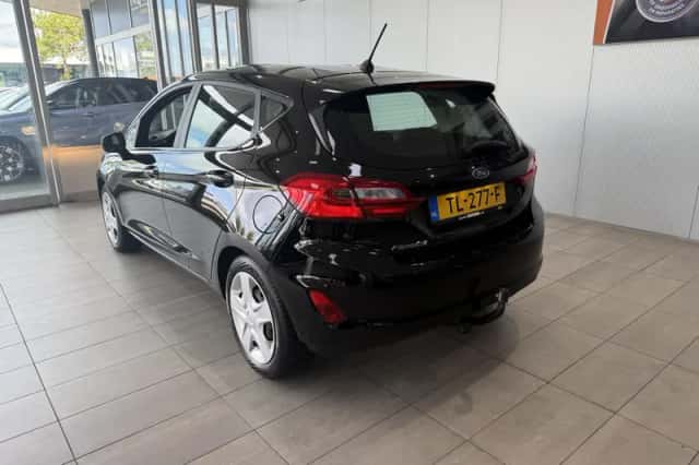 Ford Fiesta (2018) thumbnail 4