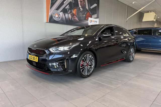 Kia Proceed (2019) thumbnail 2