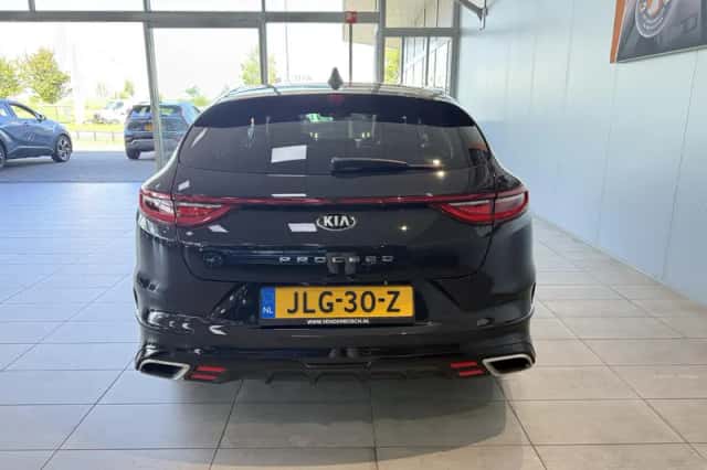Kia Proceed (2019) thumbnail 5