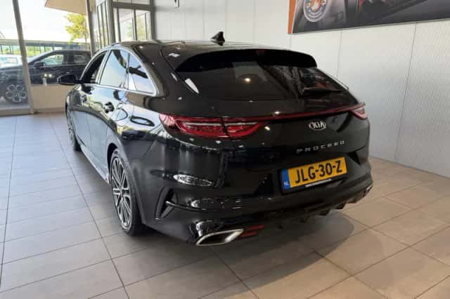 Kia Proceed (2019) thumbnail 6
