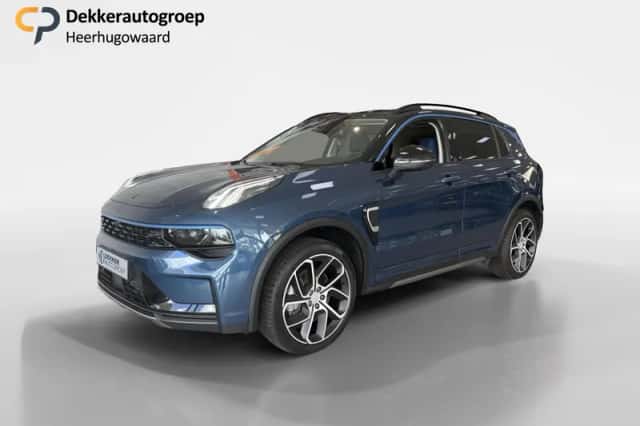 Lynk & Co 01 (2023) thumbnail 1