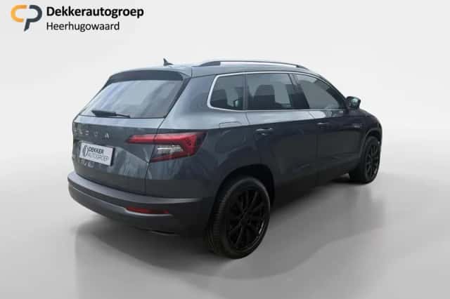 Škoda Karoq (2022) thumbnail 4