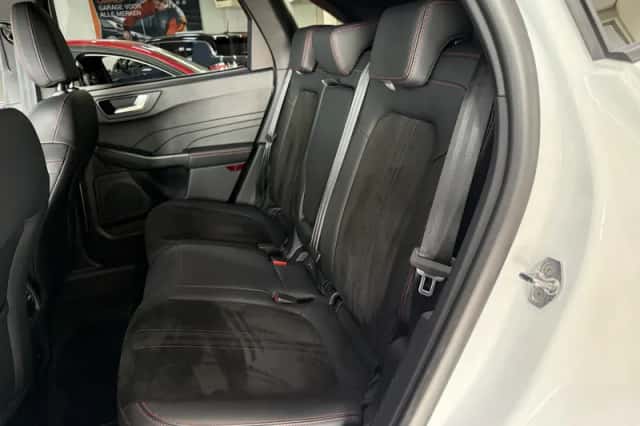 Ford Kuga (2025) thumbnail 13