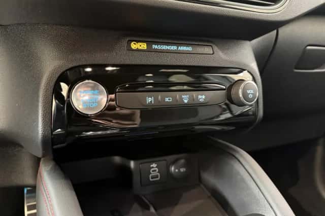 Ford Kuga (2025) thumbnail 17