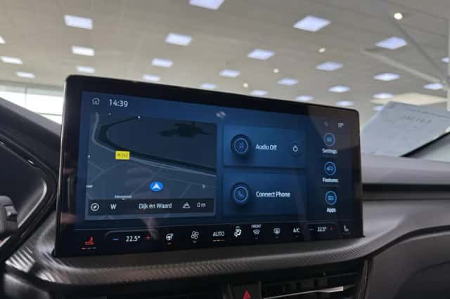 Ford Kuga (2025) thumbnail 18
