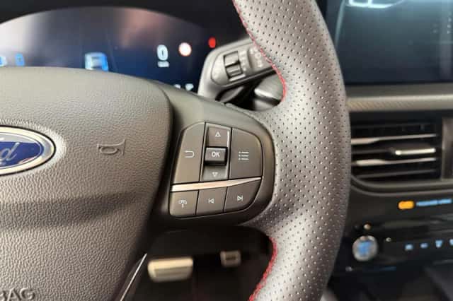 Ford Kuga (2025) thumbnail 19