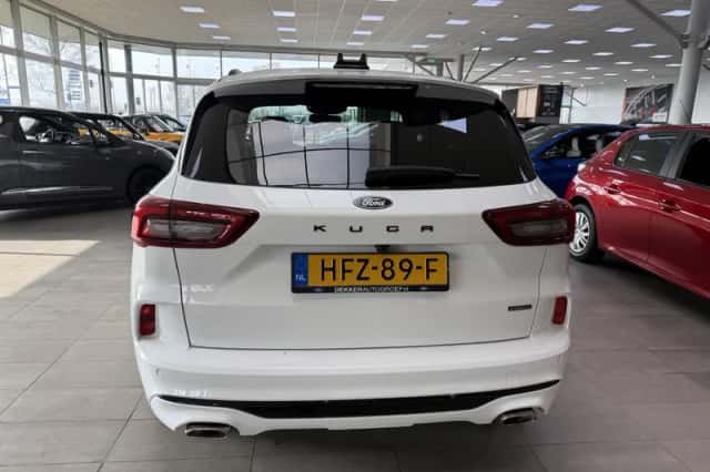 Ford Kuga (2025) thumbnail 5
