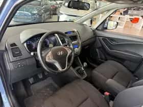Hyundai ix20 (2012) thumbnail 12