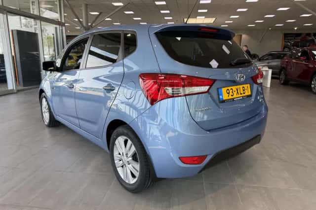 Hyundai ix20 (2012) thumbnail 4