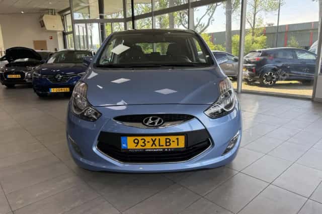 Hyundai ix20 (2012) thumbnail 9