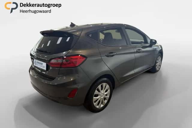 Ford Fiesta (2022) thumbnail 3