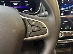 Renault Mégane (2023) thumbnail 16