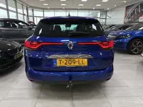 Renault Mégane (2023) thumbnail 6