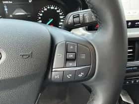 Ford Focus (2023) thumbnail 16