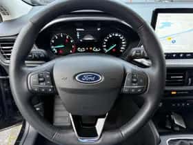Ford Focus (2023) thumbnail 18
