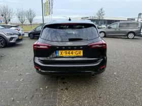 Ford Focus (2023) thumbnail 5