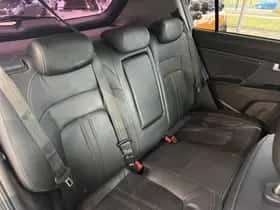 Kia Sportage (2012) thumbnail 7
