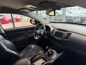 Kia Sportage (2012) thumbnail 8