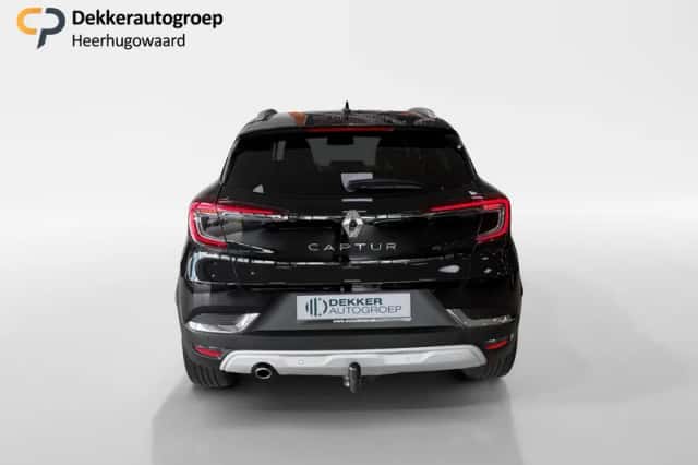 Renault Captur (2020) thumbnail 3