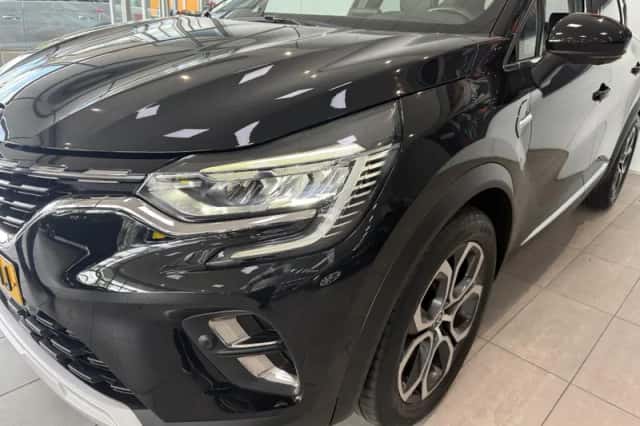 Renault Captur (2020) thumbnail 6