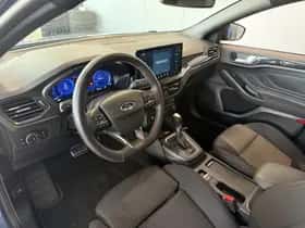 Ford Focus (2023) thumbnail 12