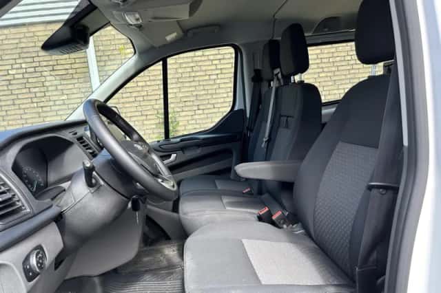 Ford Transit Custom (2023) thumbnail 11