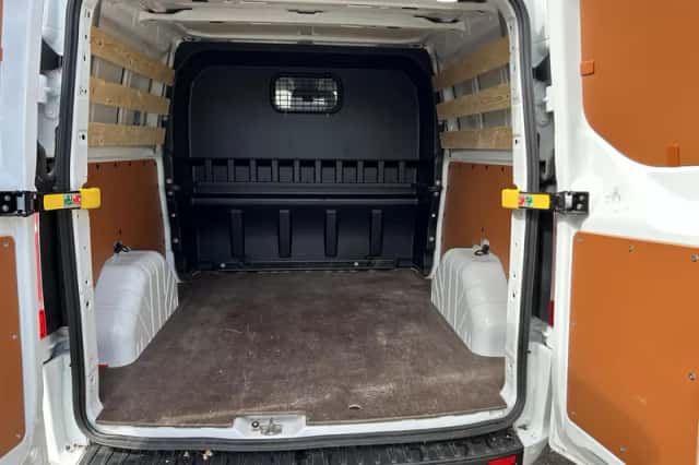 Ford Transit Custom (2023) thumbnail 8