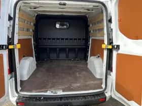 Ford Transit Custom (2023) thumbnail 8