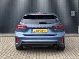 Ford Focus (2023) thumbnail 7