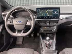 Ford Focus (2023) thumbnail 10