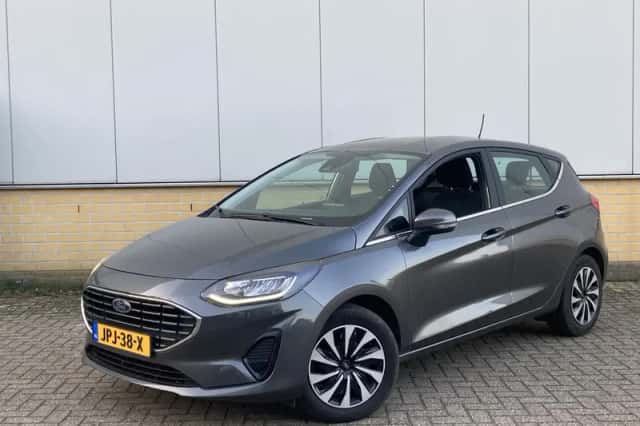 Ford Fiesta (2024) thumbnail 2
